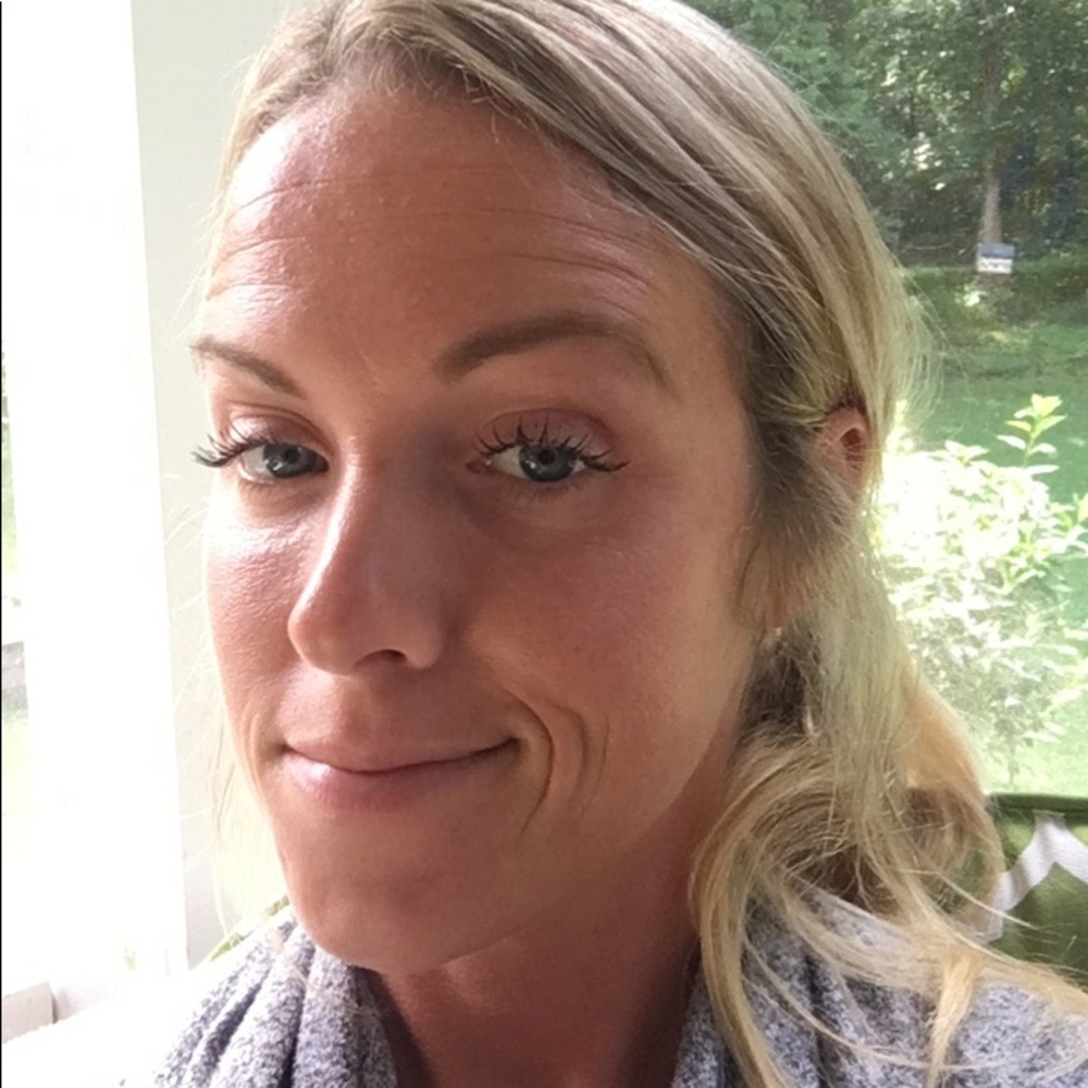 Meet your Posher, Becky